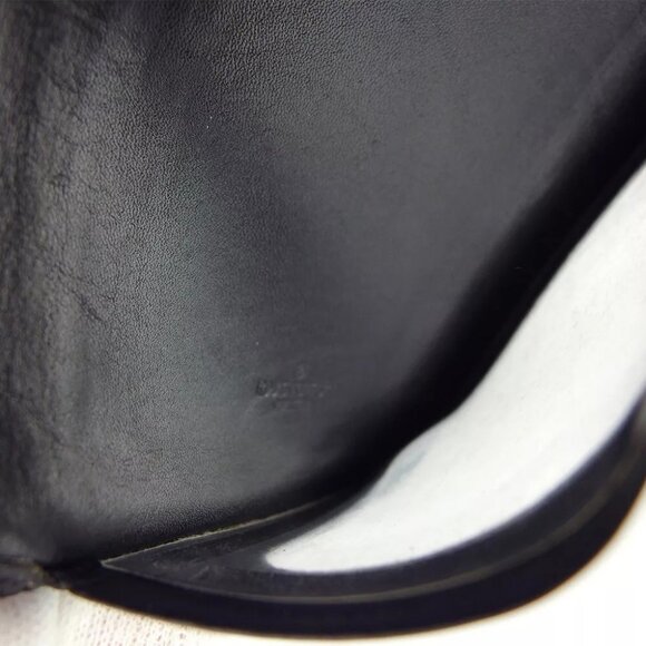 Louis Vuitton Regular Epi Epilazer Authentic Used - Picture 16 of 16